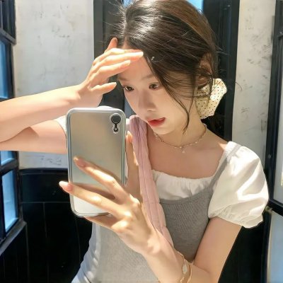哈啰,我叫朵莉丝